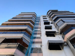 Obra executada no condomínio Canrobert