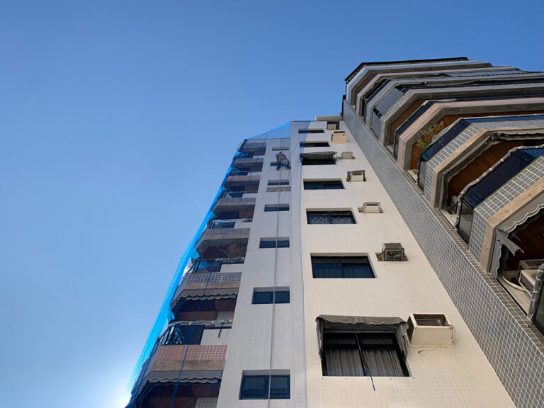 Obra executada no condomínio Canrobert